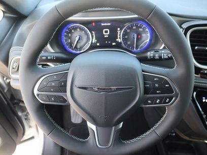 New 2026 Chrysler Pacifica Select