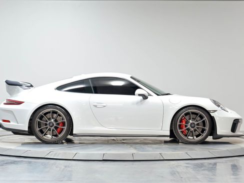 Used 2018 Porsche 911 GT3 RWD image 18