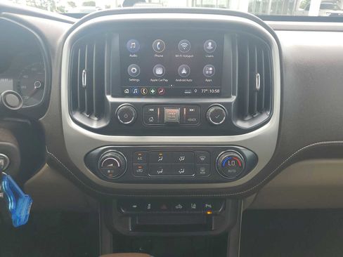 Used 2020 GMC Canyon SLE w/ Driver Alert Package AWD/4WD image 12