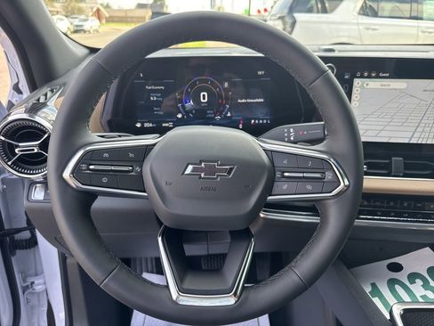 New 2026 Chevrolet Equinox ACTIV w/ Convenience Package III image 8