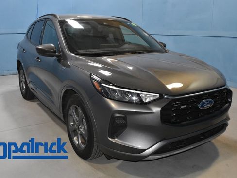 Used 2024 Ford Escape ST-Line w/ Tech Pack #1 FWD image 1