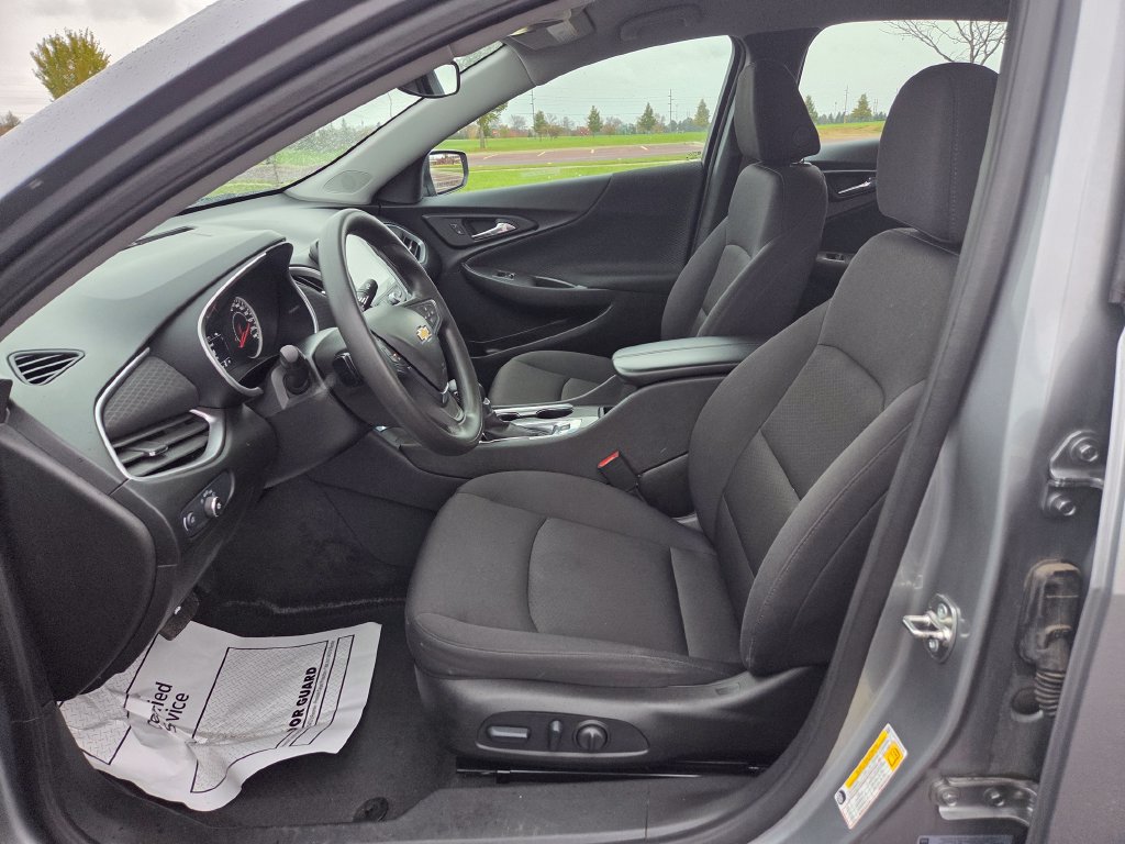 Used 2024 Chevrolet Malibu LT FWD image 8