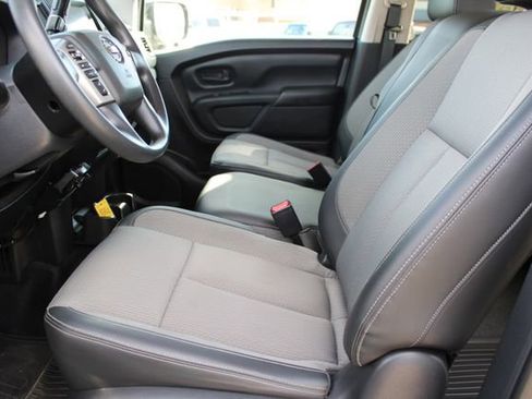 Used 2021 Nissan Titan S w/ S Utility Package image 36