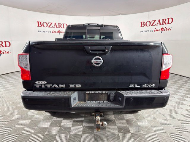 Used 2018 Nissan Titan SL w/ Chrome Package AWD/4WD image 9