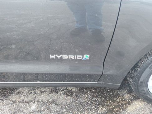 Used 2019 Ford Fusion SE image 5