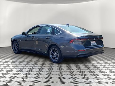 Certified 2023 Honda Accord EX image 4