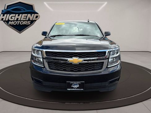Used 2016 Chevrolet Suburban LS RWD image 10