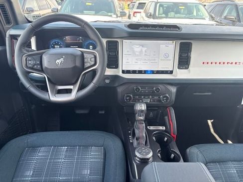 New 2026 Ford Bronco Heritage Edition image 12