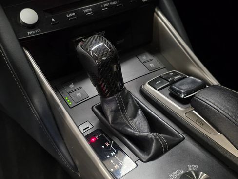 Used 2017 Lexus IS 350 F Sport RWD image 29