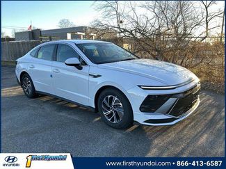 New 2026 Hyundai Sonata Blue video 1