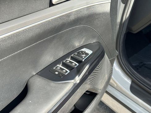 Used 2023 Kia K5 GT-Line FWD image 17
