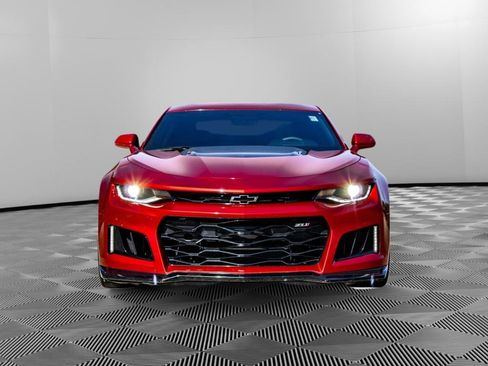 Used 2017 Chevrolet Camaro ZL1 RWD image 5