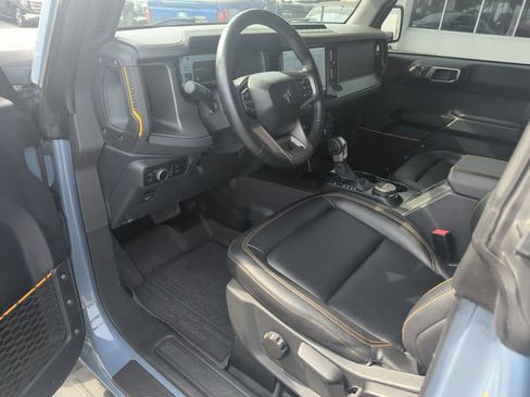 Used 2024 Ford Bronco Badlands AWD/4WD image 10
