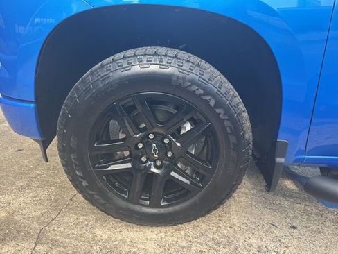 Used 2026 Chevrolet Silverado 1500 RST w/ RST Select Package image 4