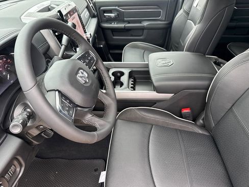 New 2026 RAM 2500 Laramie w/ Night Edition AWD/4WD image 19