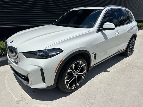 Used 2024 BMW X5 sDrive40i w/ Parking Assistance Package RWD image 6