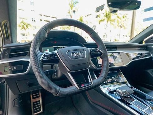 Used 2025 Audi RS 6 performance image 63