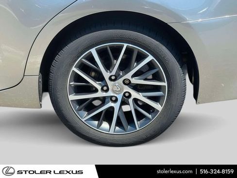 Used 2017 Lexus ES 350 w/ Navigation System Package FWD image 9