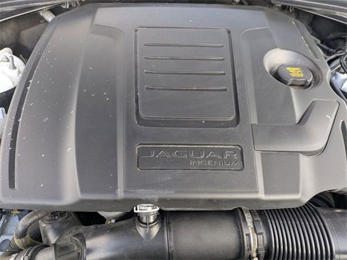 Used 2025 Jaguar F-PACE R-Dynamic S image 20