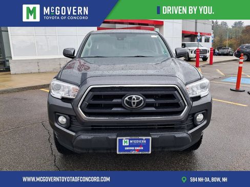 Used 2023 Toyota Tacoma SR5 AWD/4WD image 7