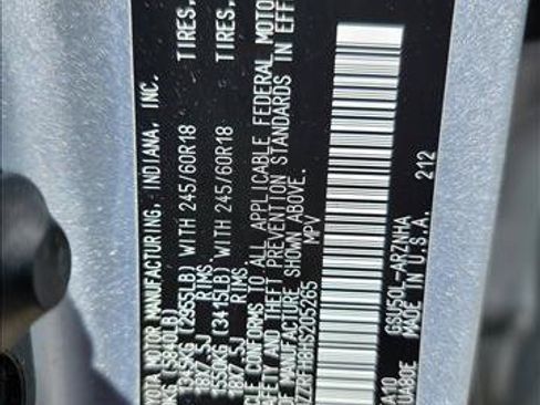 Used 2017 Toyota Highlander Plus FWD image 21