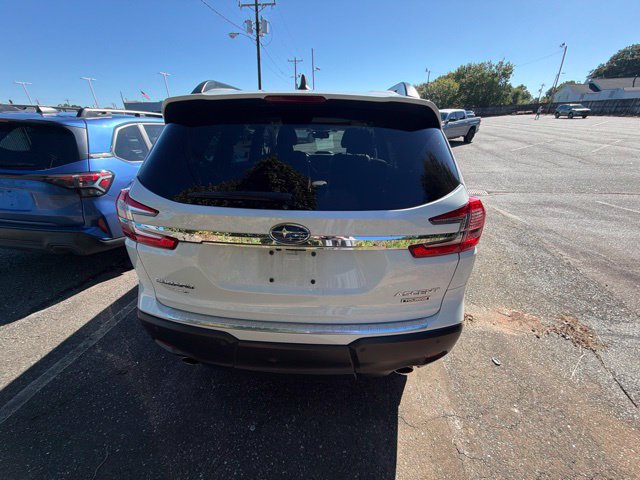 Certified 2023 Subaru Ascent Touring AWD/4WD image 6