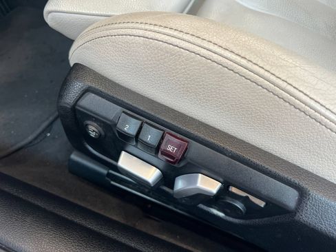 Used 2018 BMW 430i Convertible RWD image 25