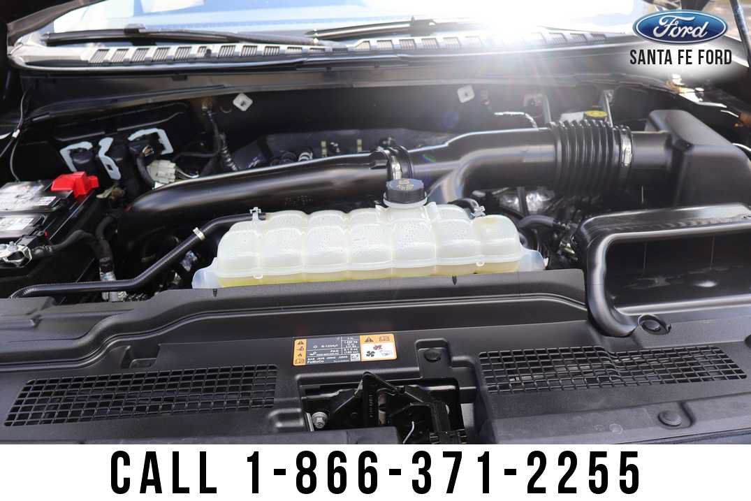 Used 2025 Ford Expedition Active RWD image 34