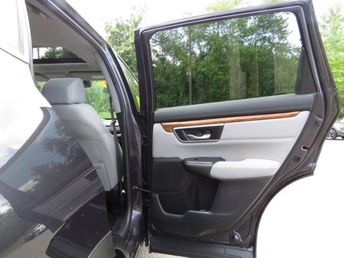 Used 2017 Honda CR-V EX image 15