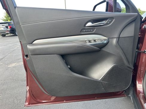 Used 2023 Cadillac XT4 Premium Luxury w/ Cold Weather Package image 20