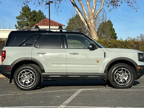 Certified 2021 Ford Bronco Sport Badlands w/ Badlands Package image 3