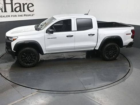 New 2026 Chevrolet Colorado Trail Boss AWD/4WD image 36
