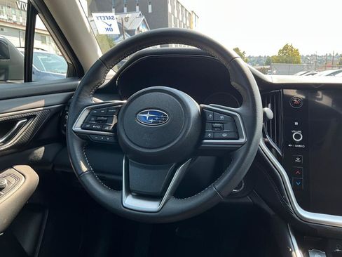 Certified 2025 Subaru Outback Premium AWD/4WD image 17