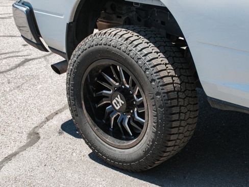 Used 2022 RAM 2500 Big Horn AWD/4WD image 6