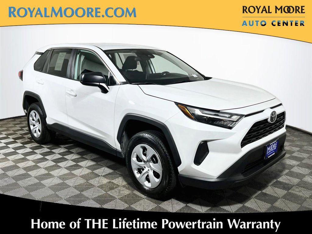 Used 2024 Toyota RAV4 LE AWD/4WD image 1