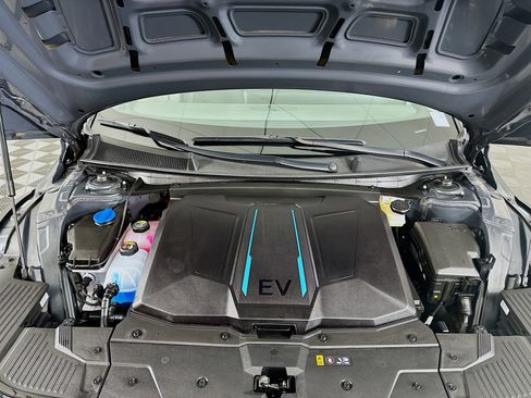 Used 2024 Hyundai Ioniq 5 SEL image 33