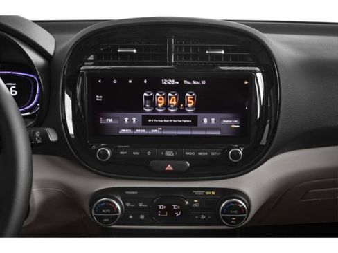 Certified 2024 Kia Soul EX FWD image 13