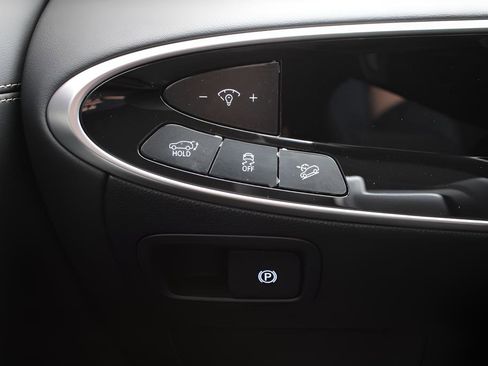 New 2026 Genesis GV70 2.5T image 33