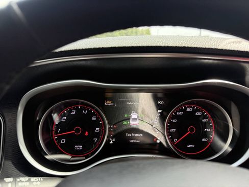 Used 2016 Dodge Charger R/T RWD image 29