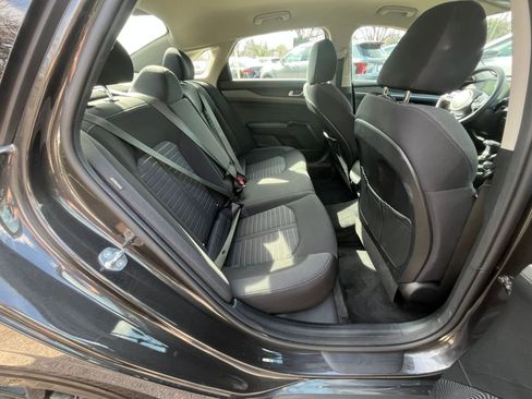 Used 2025 Kia K5 LXS image 37