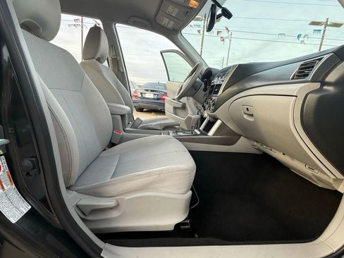 Used 2011 Subaru Forester 2.5X w/ Alloy Wheel Value Pkg image 17