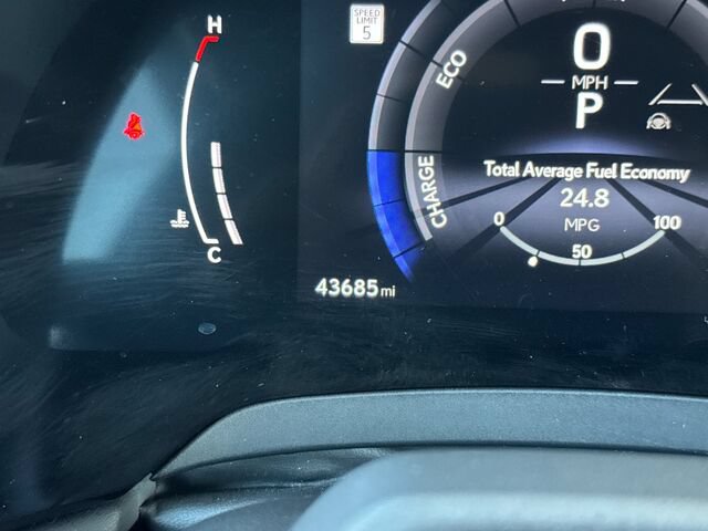 Used 2024 Lexus RX 500h F Sport w/ Convenience Package AWD/4WD image 32