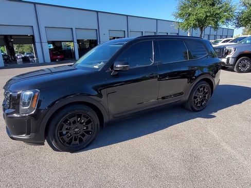 Used 2022 Kia Telluride SX w/ Nightfall Edition Package image 39
