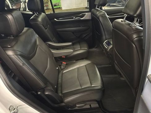 Used 2024 Cadillac XT6 Sport w/ LPO, Onyx Lite Package AWD/4WD image 27