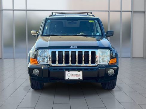 Used 2010 Jeep Commander Sport AWD/4WD image 2