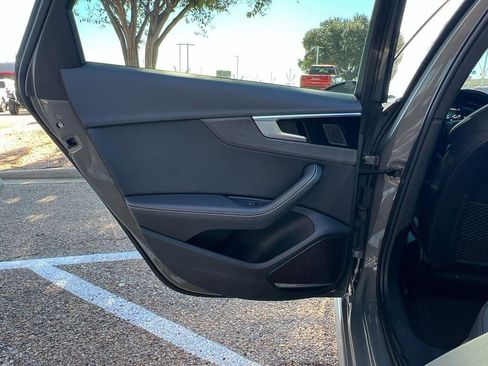 Used 2023 Audi A4 2.0T Premium Plus image 9