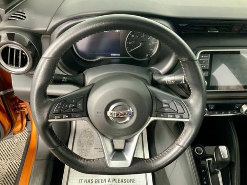 Used 2020 Nissan Kicks SR w/ SR Premium Package FWD image 22