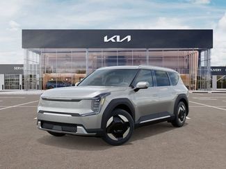 New 2026 Kia EV9 Wind video 1