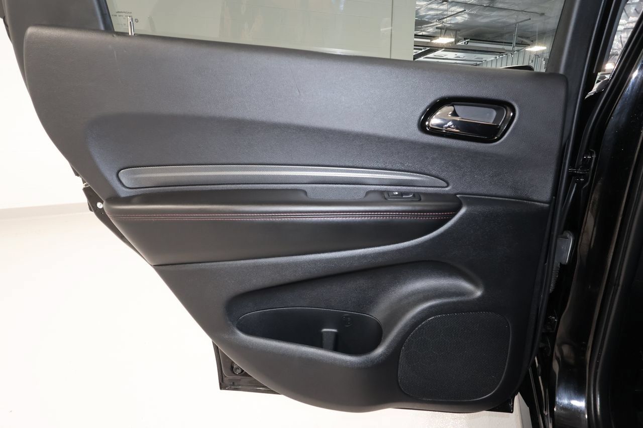Used 2022 Dodge Durango R/T w/ Blacktop Package AWD/4WD image 21