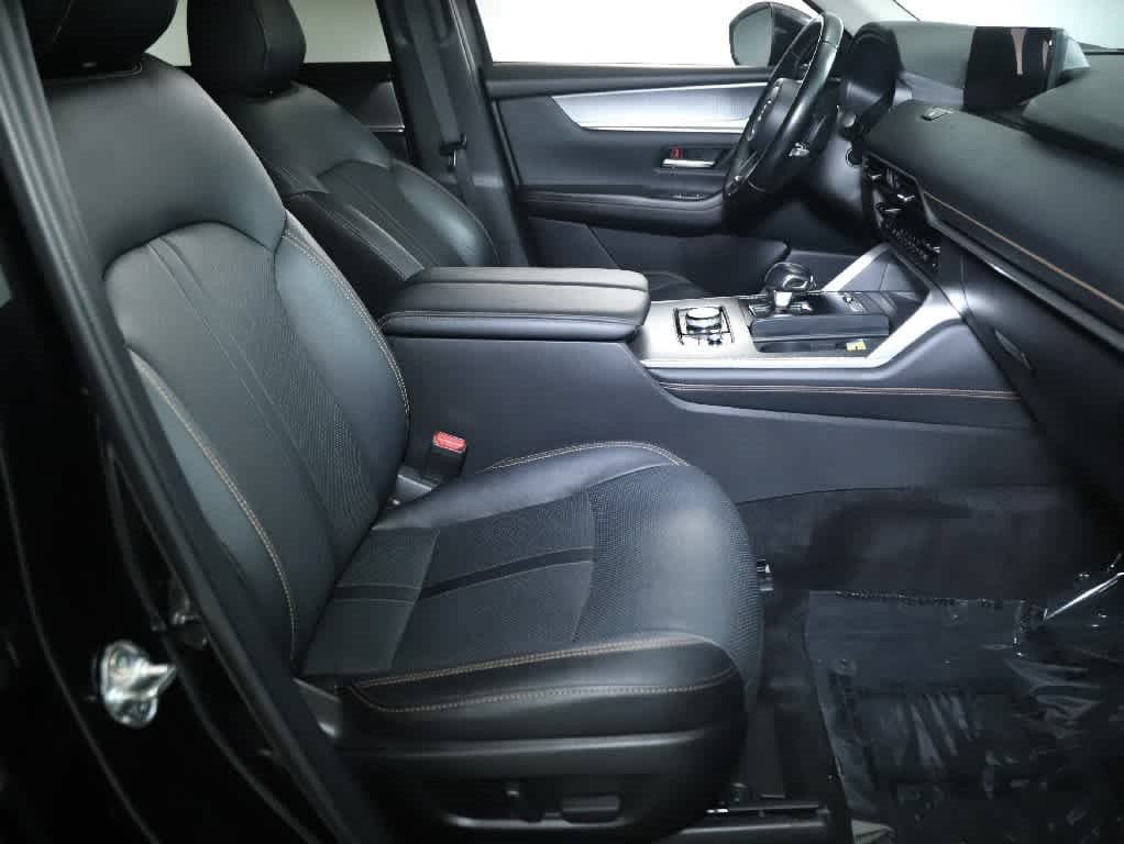 Certified 2024 MAZDA CX-90 3.3 Turbo w/ Preferred Package AWD/4WD image 35